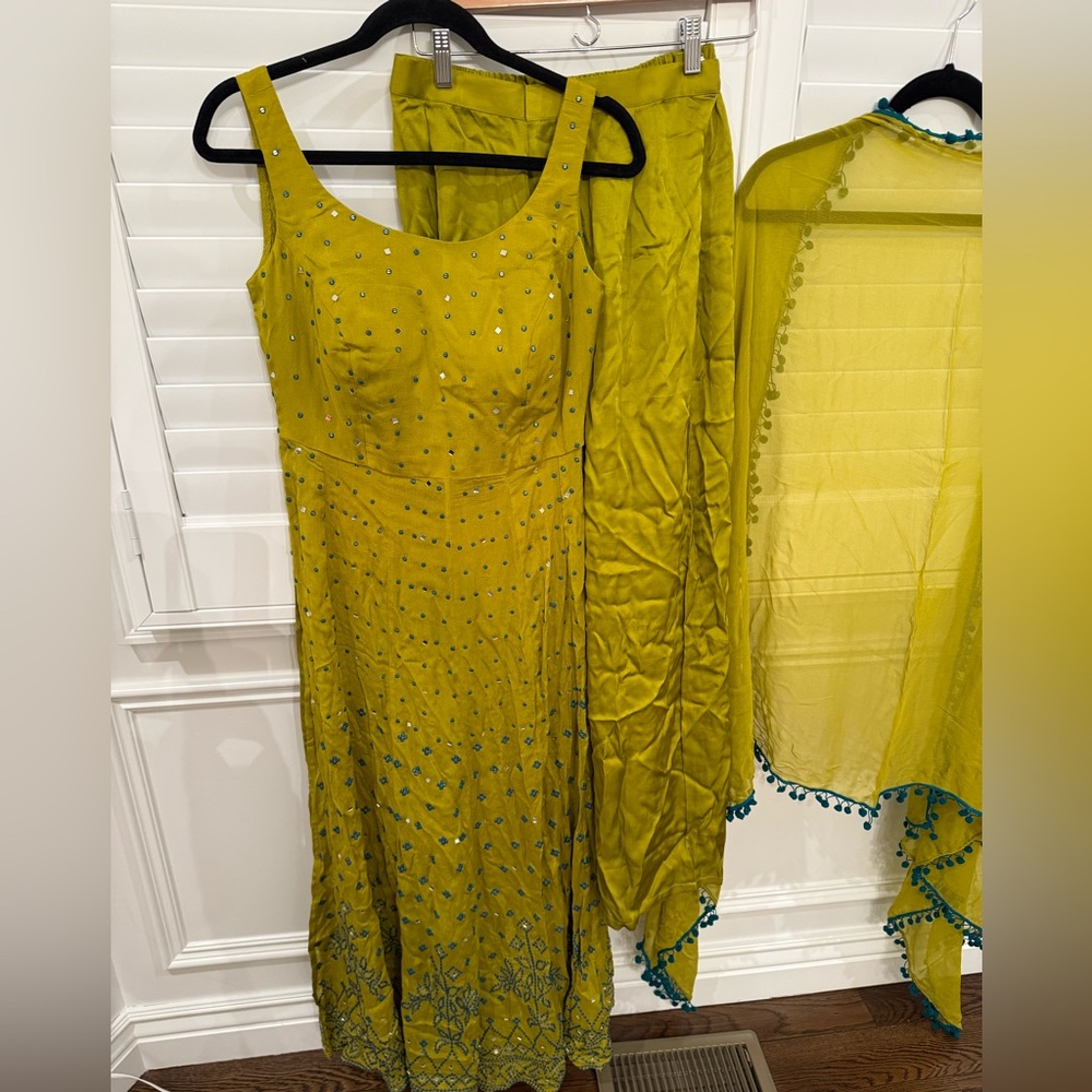 Brand New Nihara cut with palazzo pants